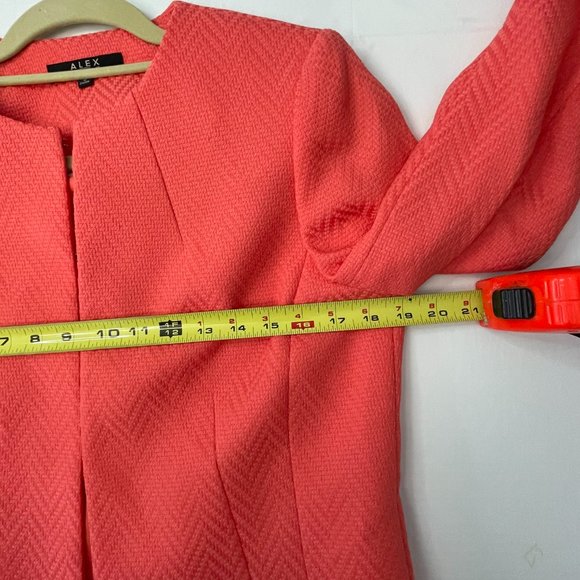Alex Marie Coral Cropped Jacket blazer perfect for office NWT size Medium/large - Picture 16 of 16